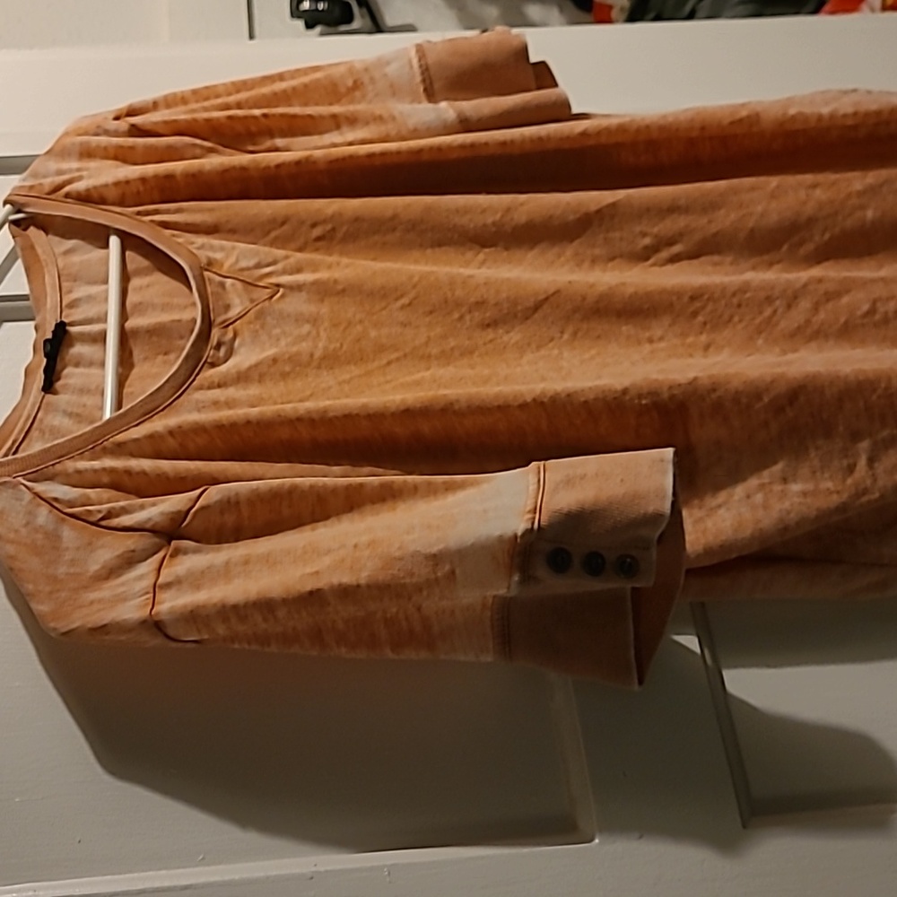 3/4 sleeve Jane and Delancey Orange Top size XL